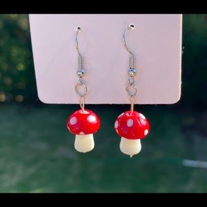 Re mushroom dangling earrings